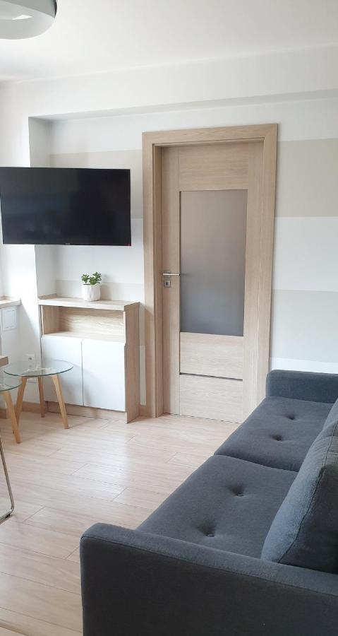 Apartament Gdynia Glowna Z Tarasem Apartment Exterior foto